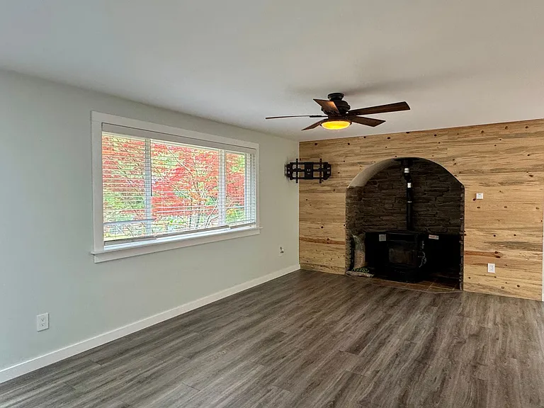 3265 NE McWilliams Rd — Photo 10