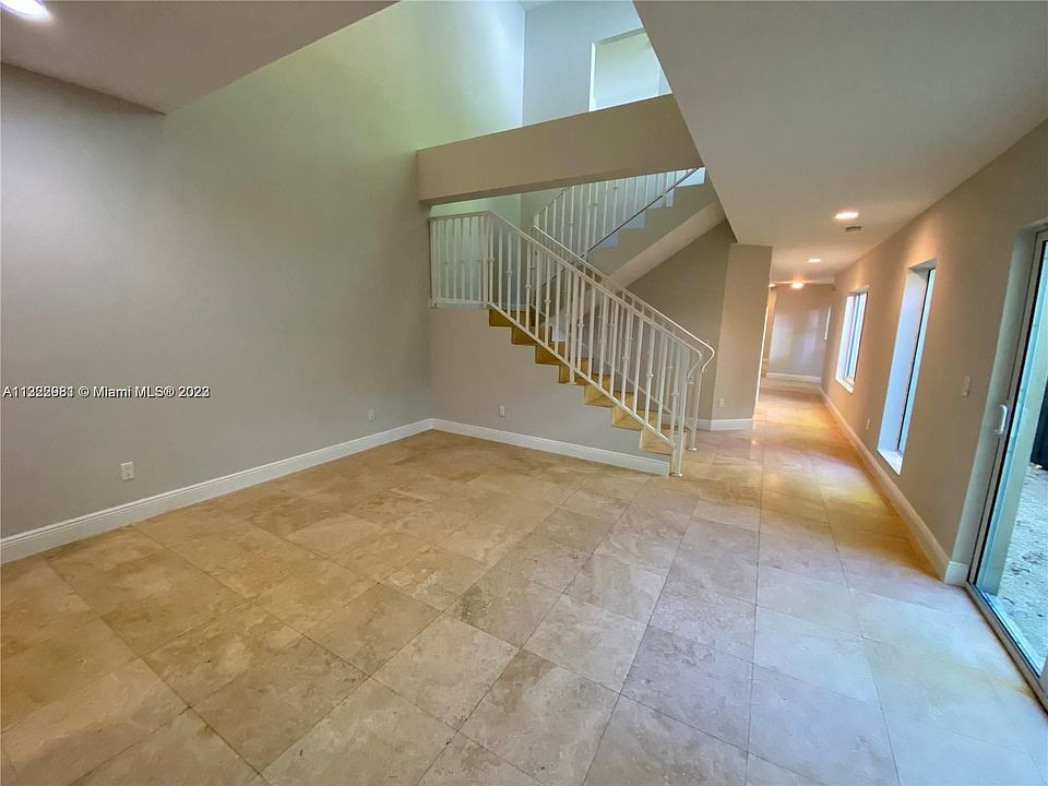 1st image of 3171 Florida Ave #3171