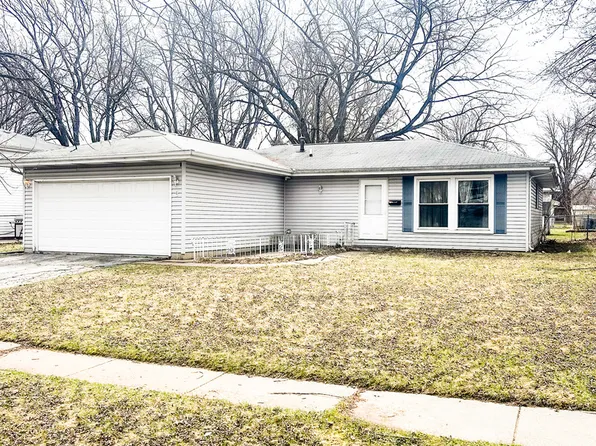 9 Emery Dr, Bourbonnais, IL 60914