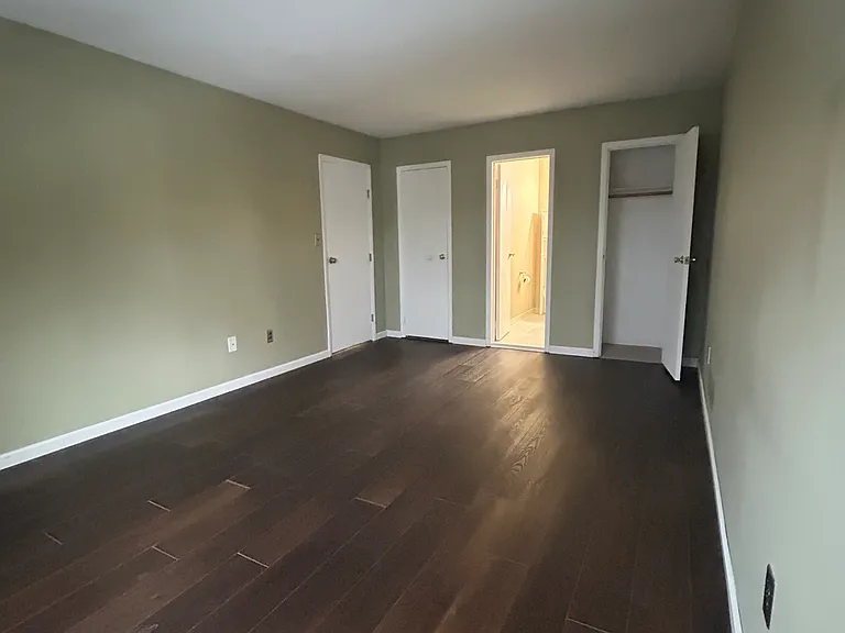 Fairview Cir — Photo 9