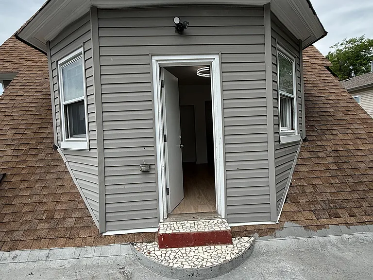 12 Cedar Pl #2 — Photo 5