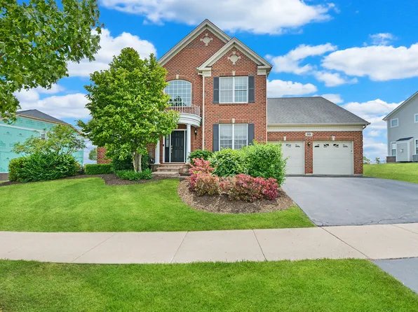 35 Open Pkwy N, Hawthorn Woods, IL 60047