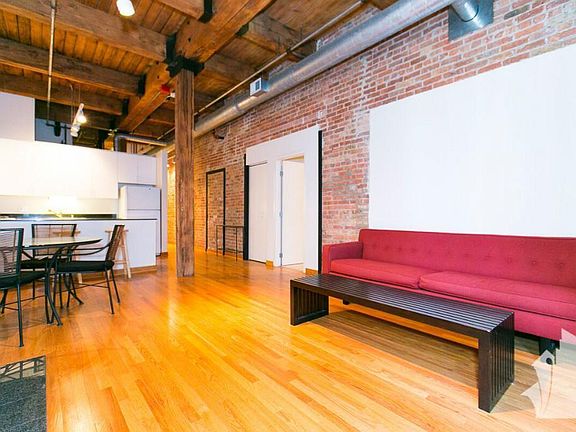 3rd image of 300 W Grand Ave #401F