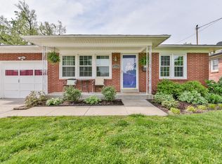 2916 Cromarty Way, Louisville, KY 40218