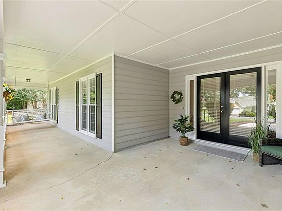 5th image of 1109 Wynford Cmns SW