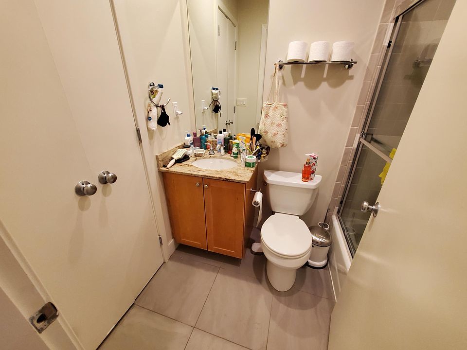 2nd image of 518 Harrison Ave #202