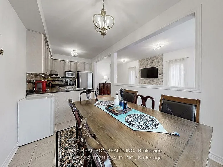 37 Jonas Millway Whitchurch — Photo 15