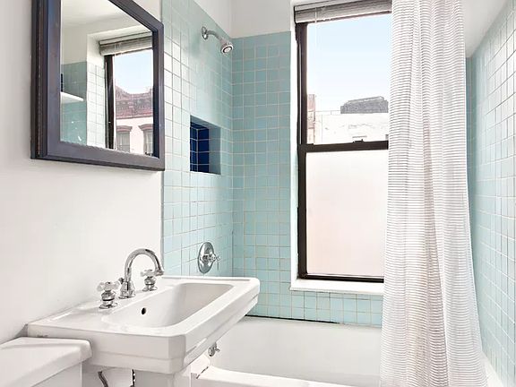 3rd image of 32 Jones St APT 3C
