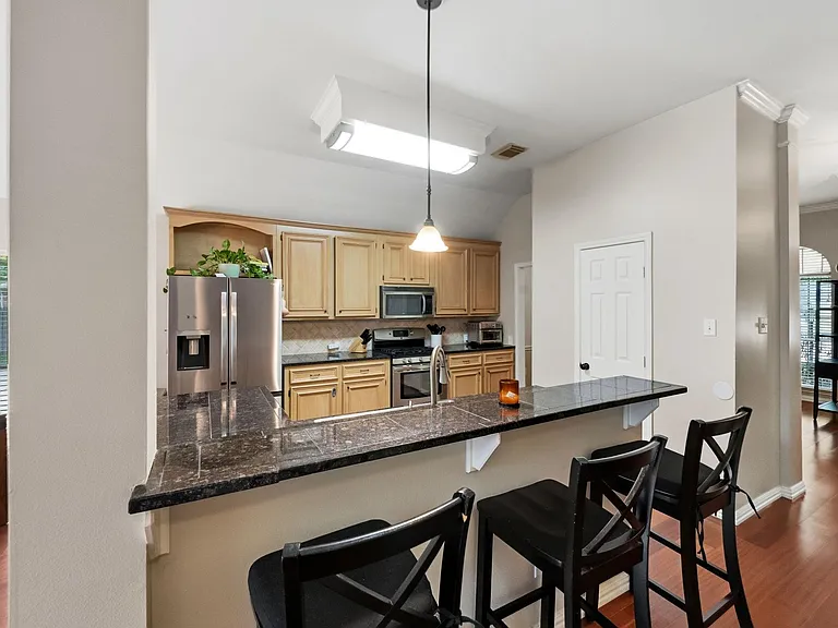7514 Tumbling Rd — Photo 10