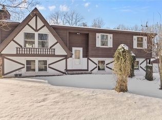 4614 Hogback Hill Rd, Palmyra, NY 14522