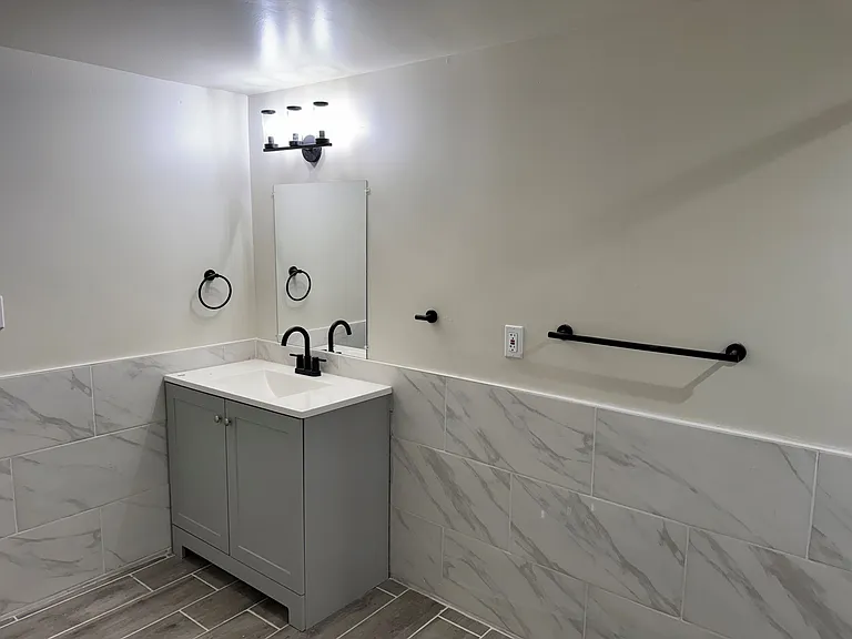 1617 Somerset Shire Dr — Photo 36