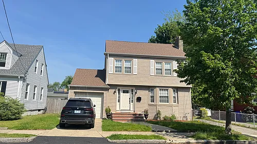175 Canton St Photo 1