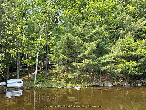 4th image of 1254 Barlochan Rd #4