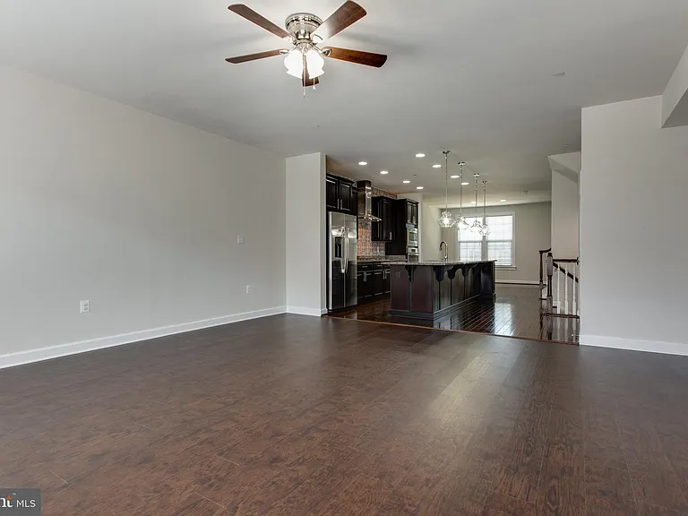 7311 Taylors Hill Ln — Photo 19