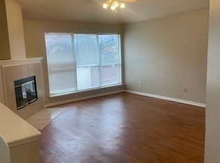 548 Stonewall Ct, Cedar Hill, TX 75104