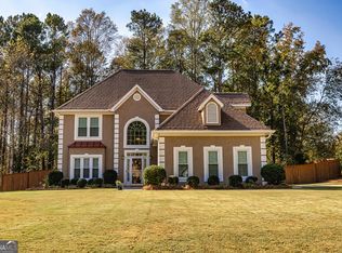 10 Barrington Ridge Ct, Sharpsburg, GA 30277