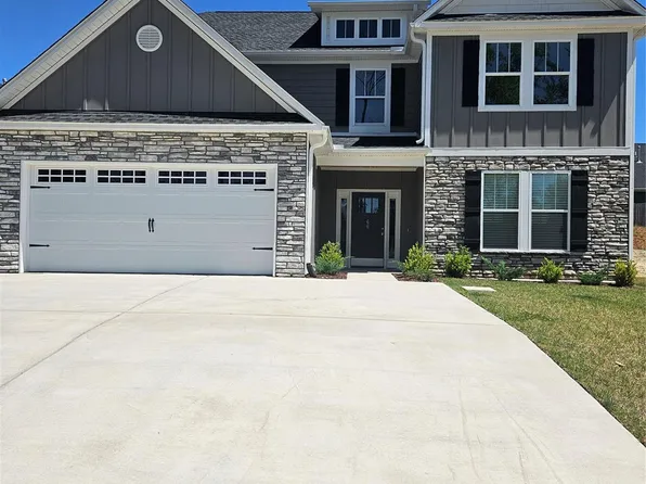 66 Orwell Dr, Fletcher, NC 28732