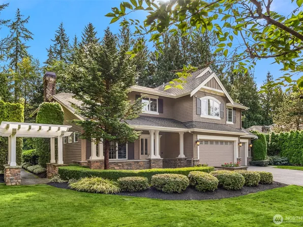 13102 Trail Heights Court NE, Bainbridge Island, WA 98110