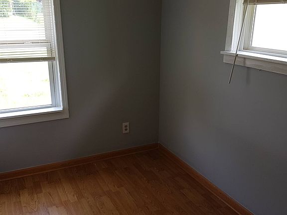 5th image of 10143 Baron Dr