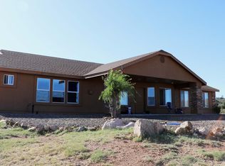 540 N Old Coach Trl, Dewey, AZ 86327