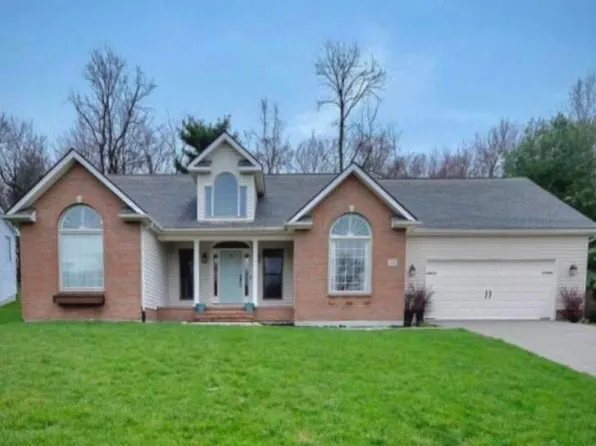 733 Alpine Cir, Heath, OH 43056