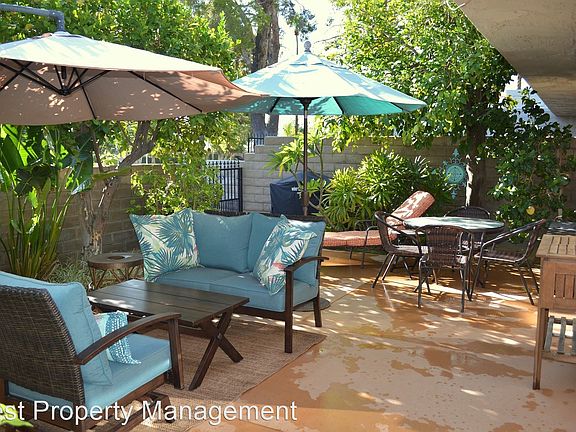 2nd image of 1919 E Sandalwood Dr