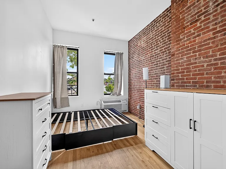 308 Madison St #4D — Photo 13
