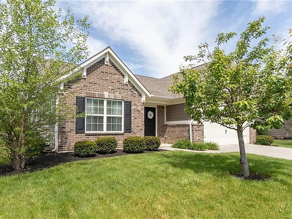 2nd image of 15821 Hargray Dr