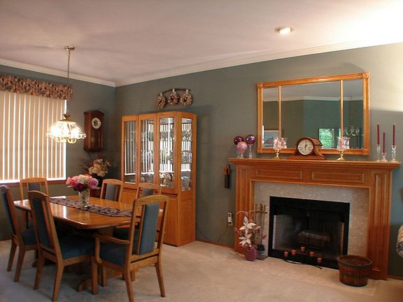 3rd image of 5625 Lakeland Hills Way SE