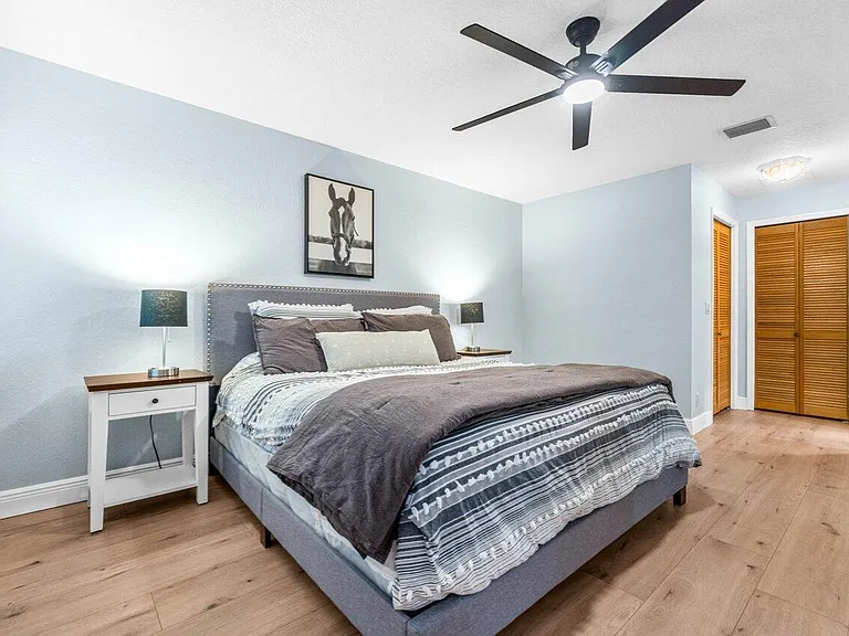 3303 Custer Ave — Photo 17