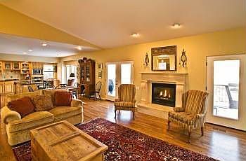3rd image of 2588 E Plateau Dr