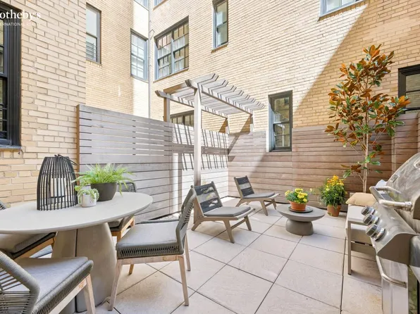 141 East 88th Street image 17 of 23