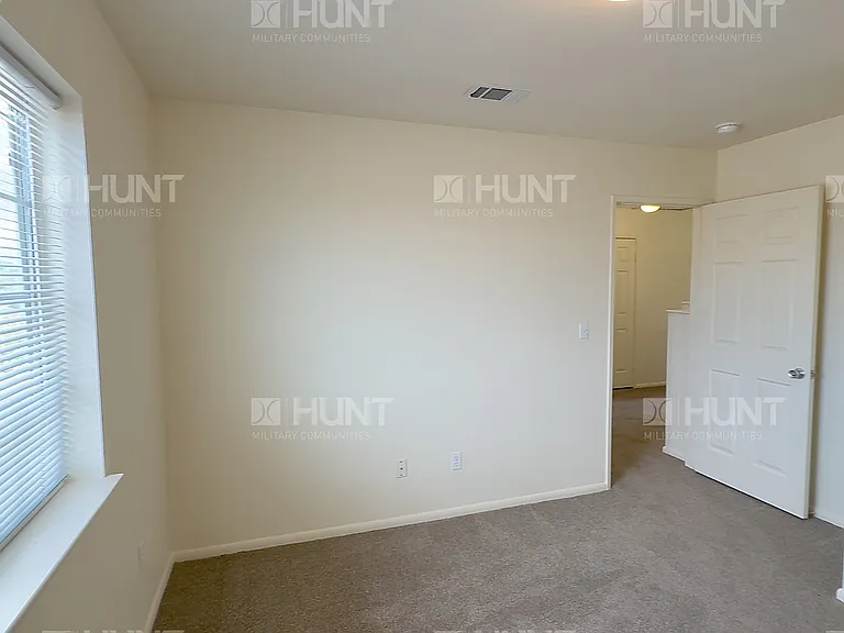 8115A W Sandia Cir SE — Photo 8