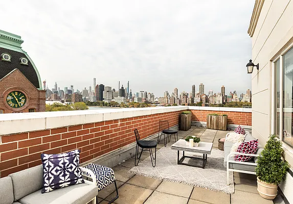 Rented by Corcoran | media 23