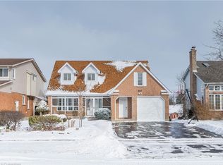 327 Stephanie Dr, Guelph, ON N1K1P1