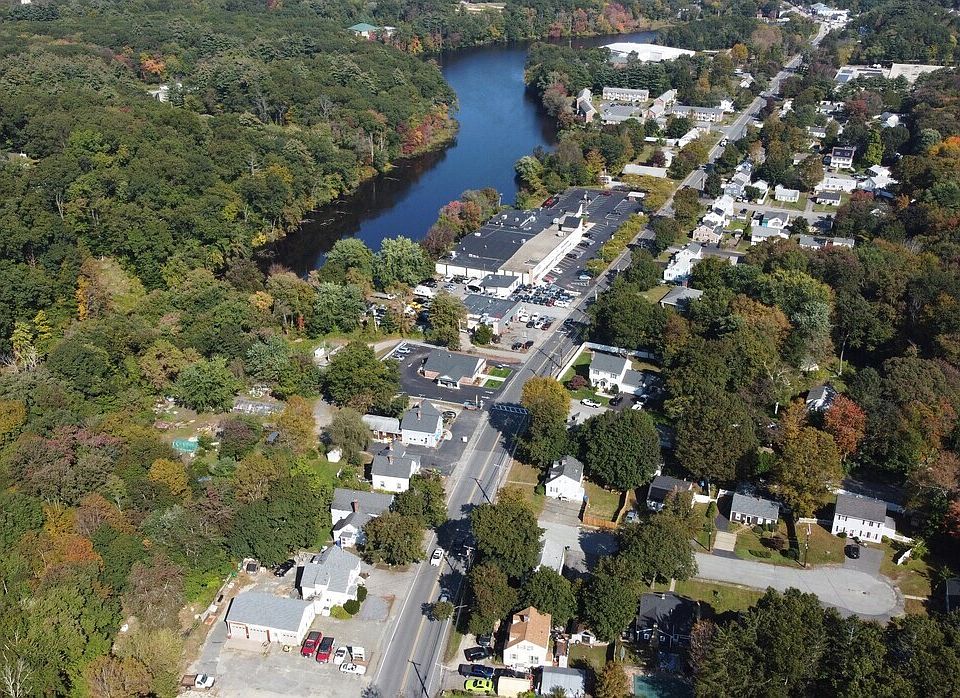 1st image of 70 Powder Mill Rd