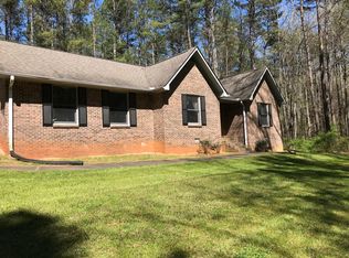 891 Minix Rd, Sharpsburg, GA 30277