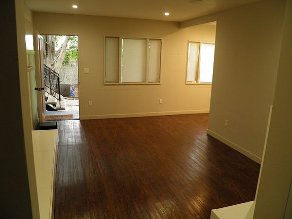 5th image of 1014 Grant St APT B