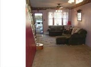238 Mountain St, Philadelphia, PA 19148