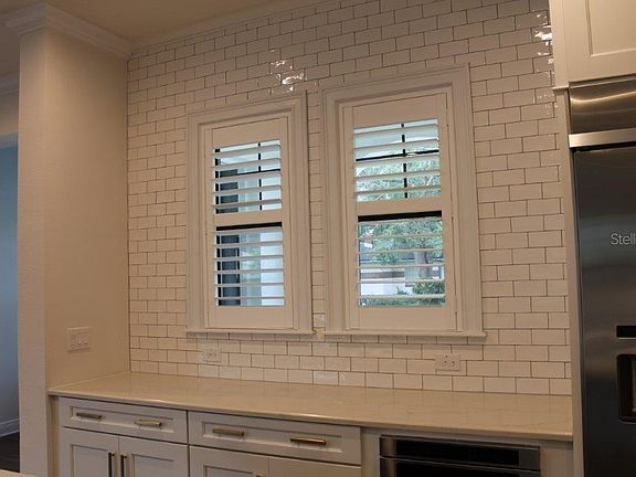 4th image of 3614 W Tampa Cir