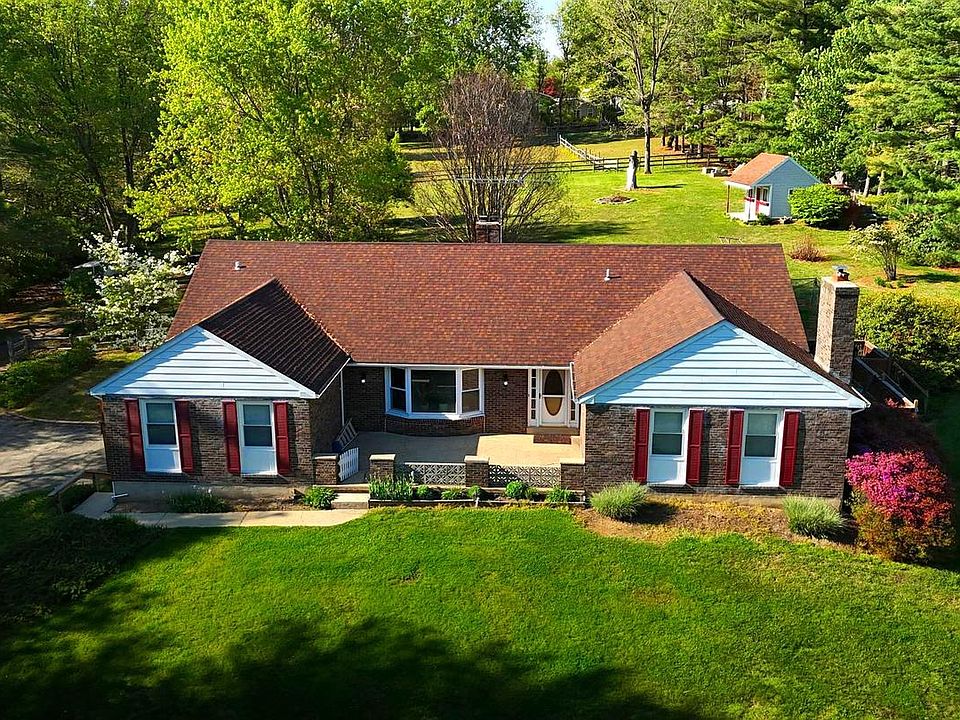 1st image of 169 Providence Rd