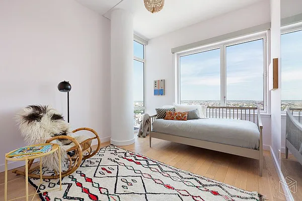 Sold by Halstead Real Estate | media 31