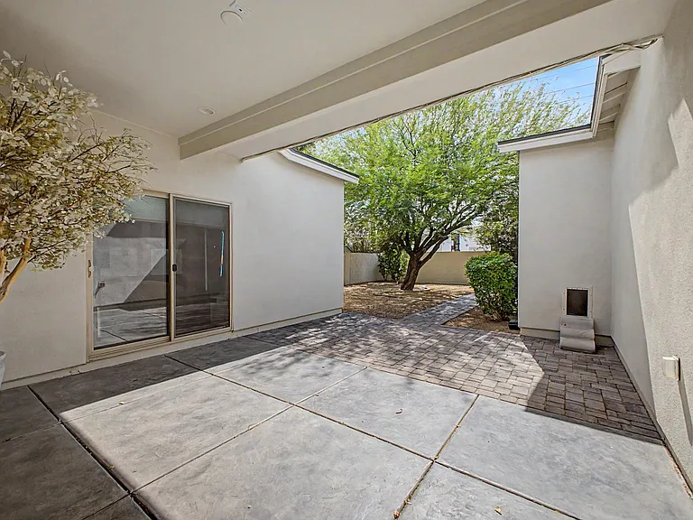 3414 N 44th Pl — Photo 40