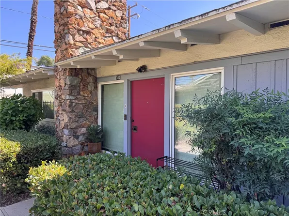 303 N Acacia Ave Unit A, Fullerton, CA 92831