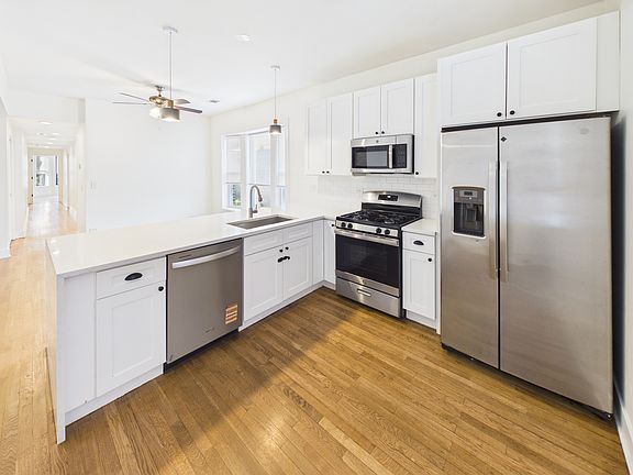 5th image of 1439 E 66th Pl #2E