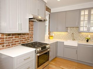 16 Henchman St APT 5F, Boston, MA 02113