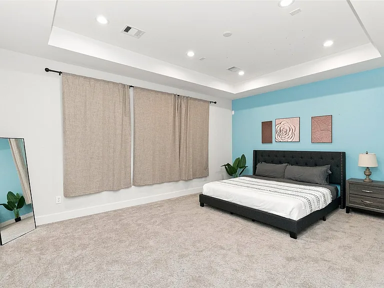 835 Dorchester St #D — Photo 10