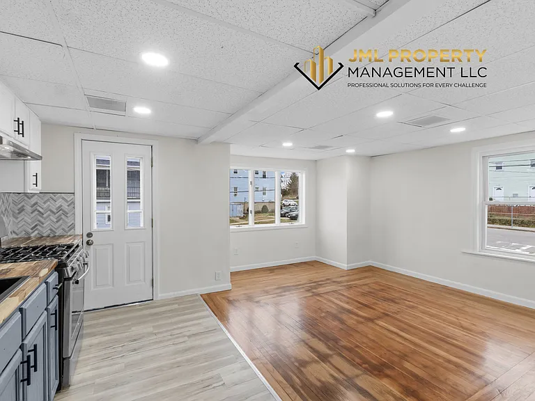 227 Lawrence St #2 — Photo 3