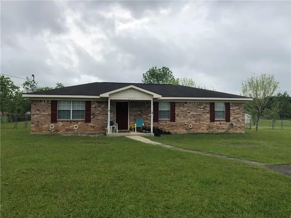 10583 Ford Dr, Grand Bay, AL 36541