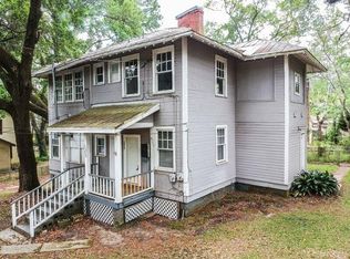 207 4th St, Chickasaw, AL 36611